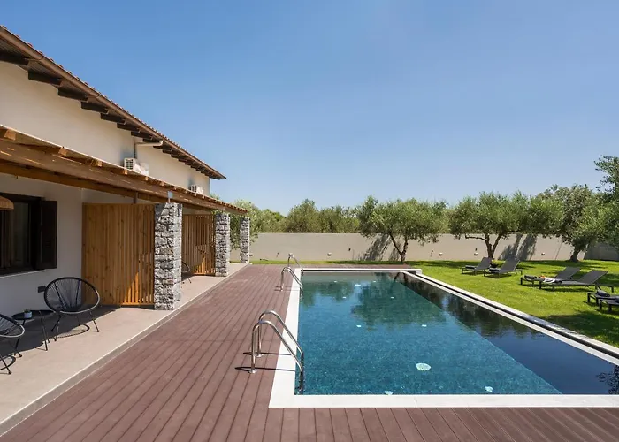 Eightyfour Living With Private Pool Villa *