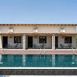Eightyfour Living With Private Pool * חאניה