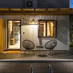 Eightyfour Living With Private Pool