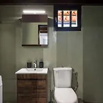 Eightyfour Living With Private Pool וילה