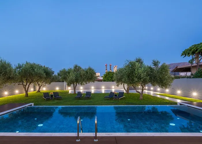 Eightyfour Living With Private Pool Villa