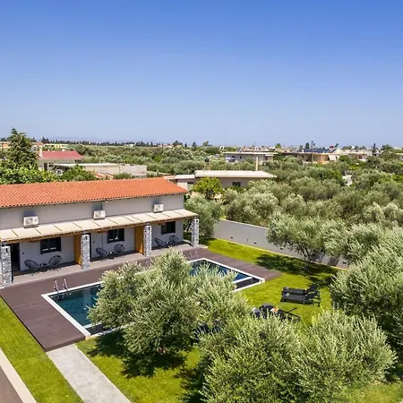 Eightyfour Living With Private Pool Villa