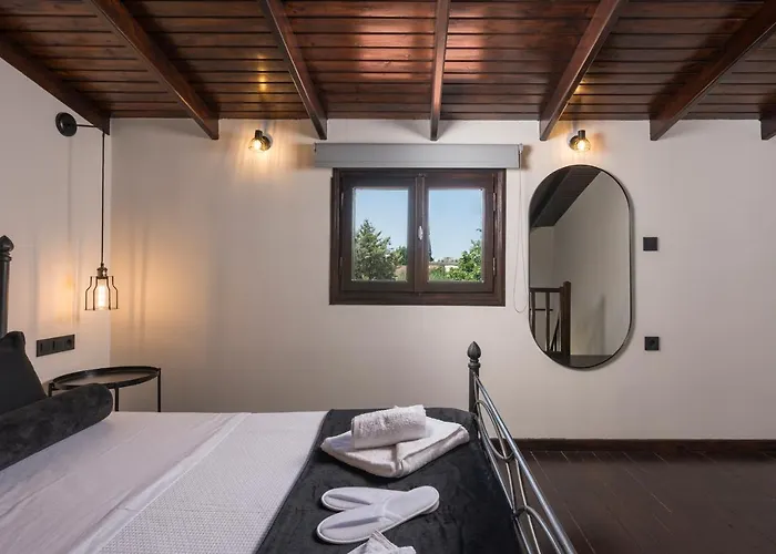 Eightyfour Living With Private Pool Villa La Canée